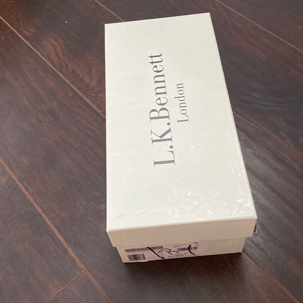 LK Bennett dust bag and shoe box